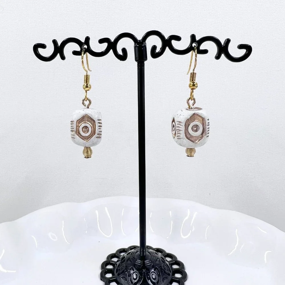 NWOT - BOHO / Tribal Vibes White & Gold Square Dangle Fishhook Earrings - Picture 2 of 4